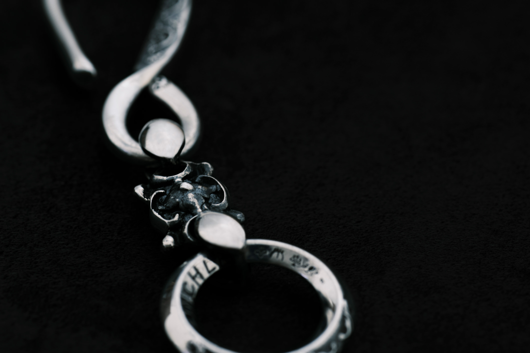 Sara Finchley Silver Misanga order event & Khloris series key chain release at suikazura